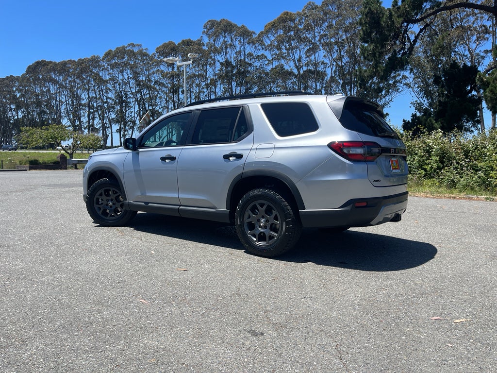 2026 Honda Pilot TrailSport