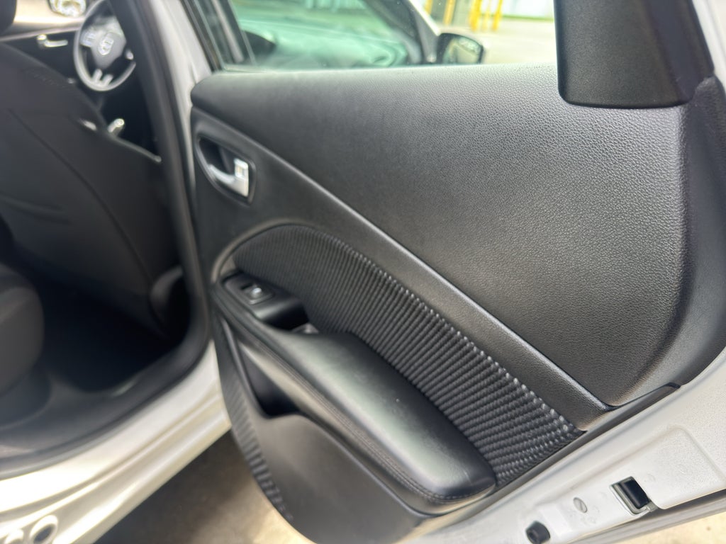 2016 Dodge Dart SE