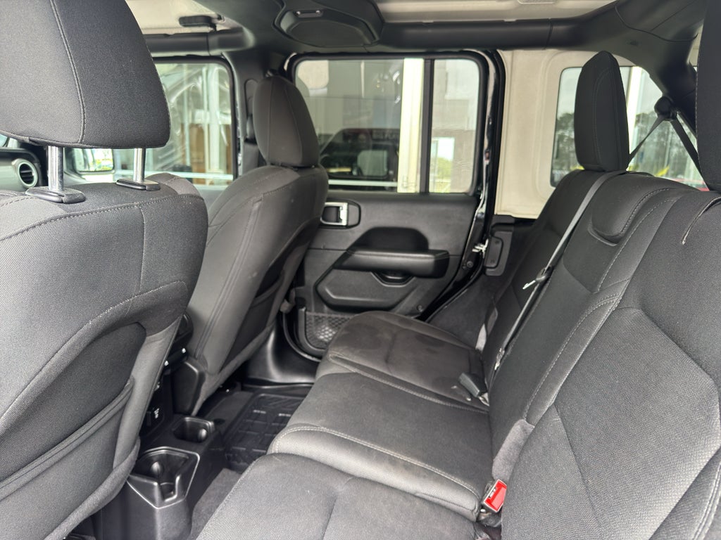 2020 Jeep Wrangler Sahara