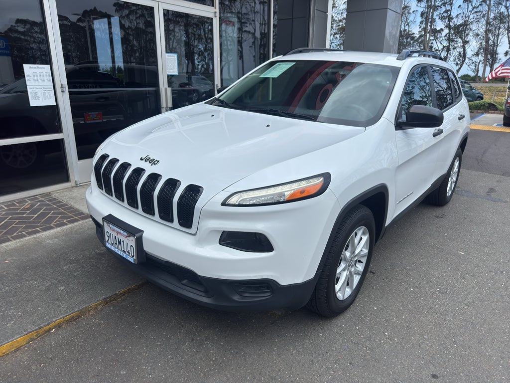 2016 Jeep Cherokee Sport