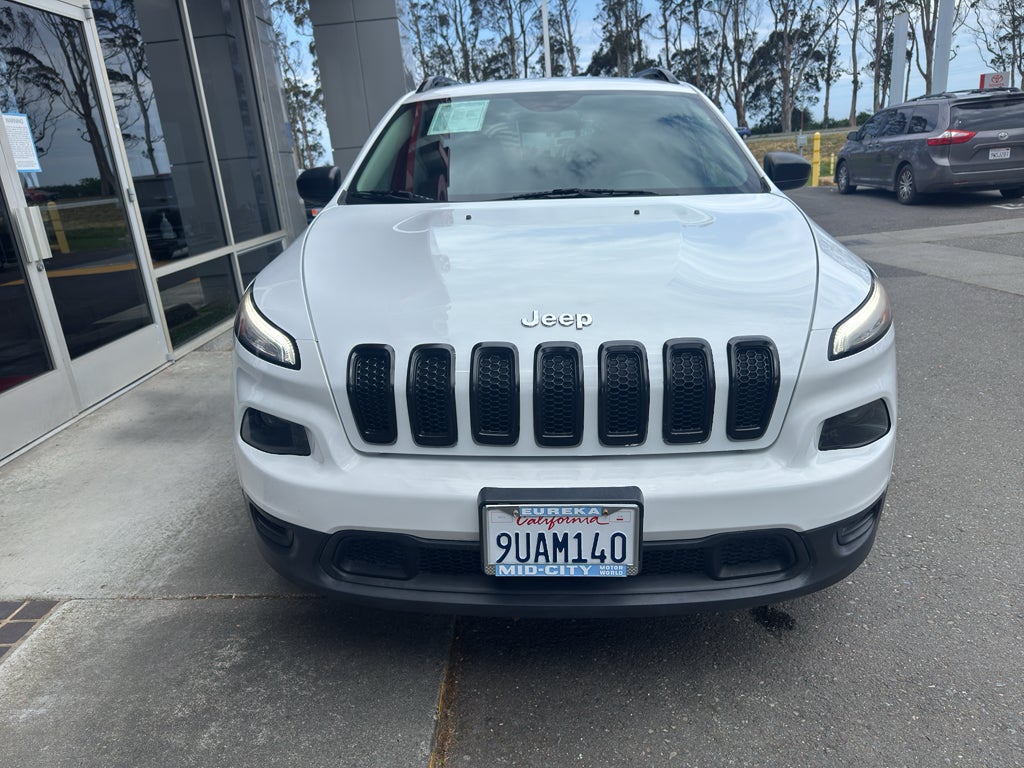 2016 Jeep Cherokee Sport