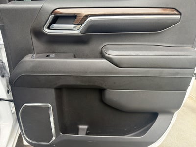 2023 Chevrolet Silverado LT