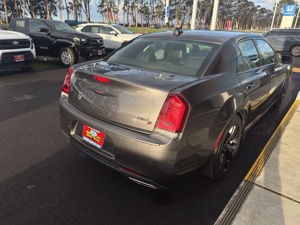 2023 Chrysler 300 300S