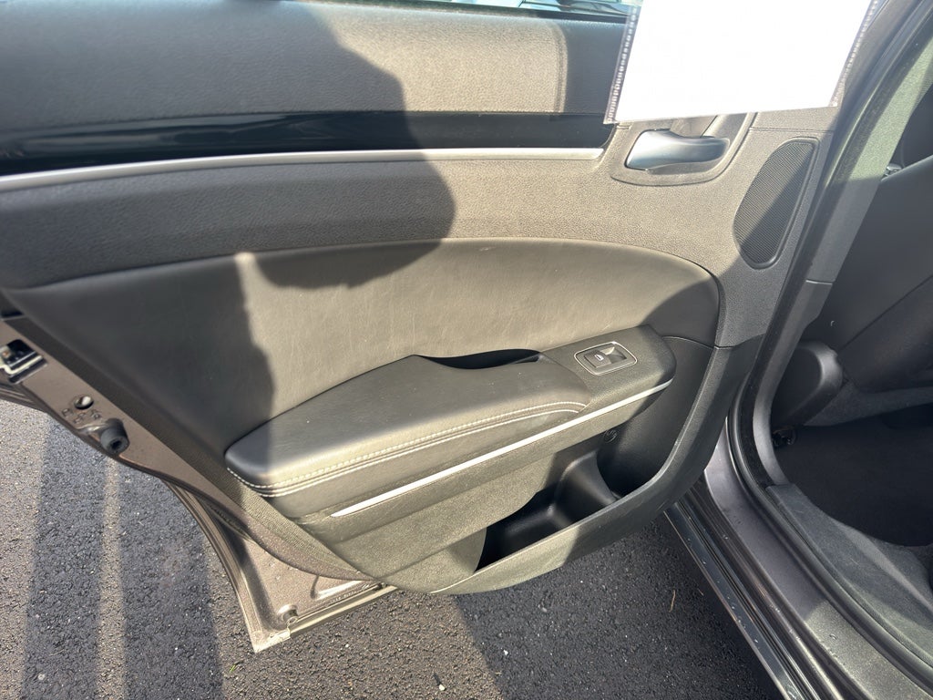 2023 Chrysler 300 300S