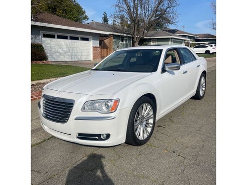 2013 Chrysler 300 Luxury Series