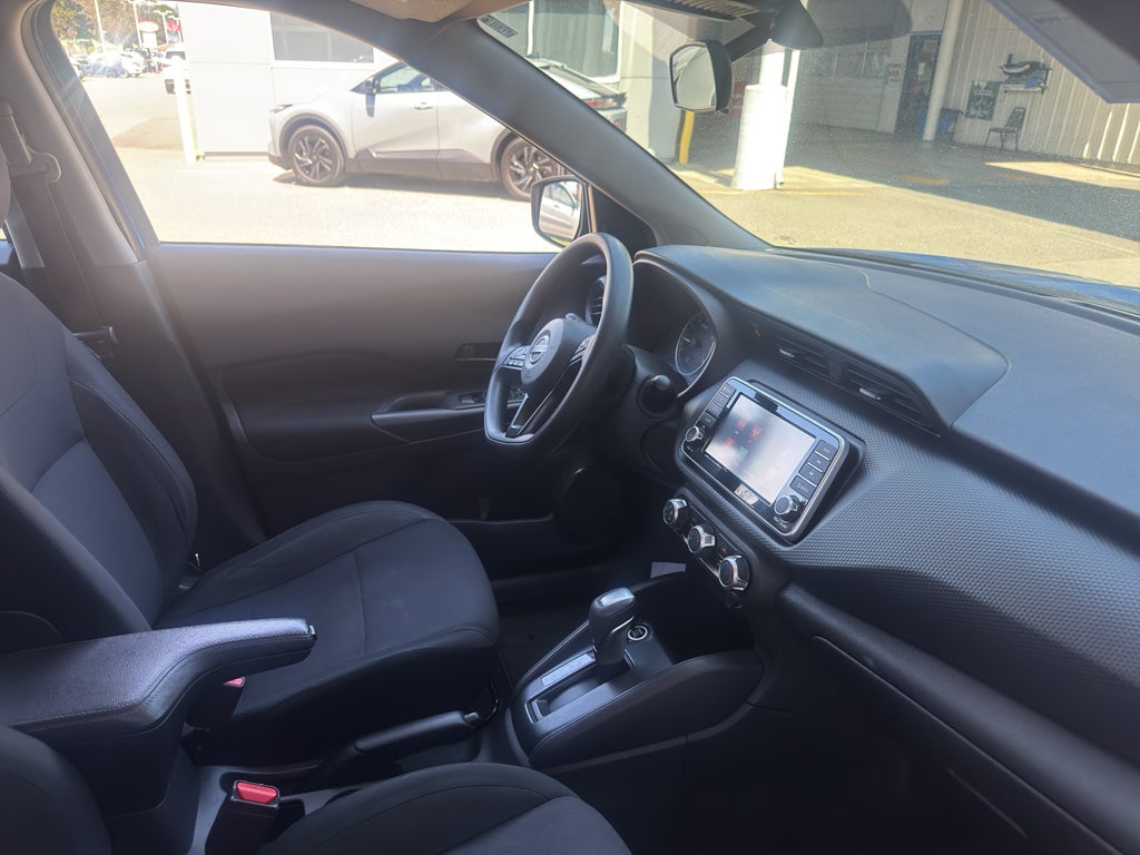 2023 Nissan Kicks S