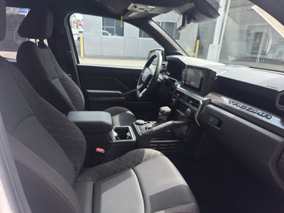 2024 Toyota TACOMA SR5 SR5