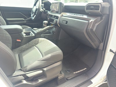 2024 Toyota TACOMA SR5 SR5