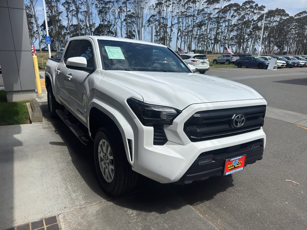 2024 Toyota TACOMA SR5 SR5