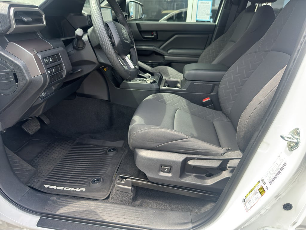 2024 Toyota TACOMA SR5 SR5