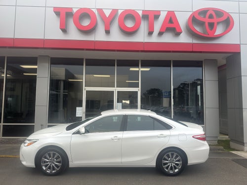 2017 Toyota CAMRY XLE