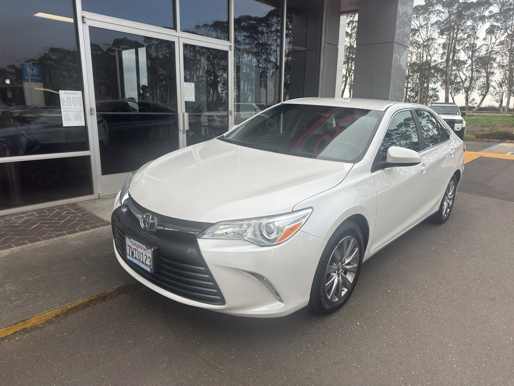 2017 Toyota CAMRY XLE