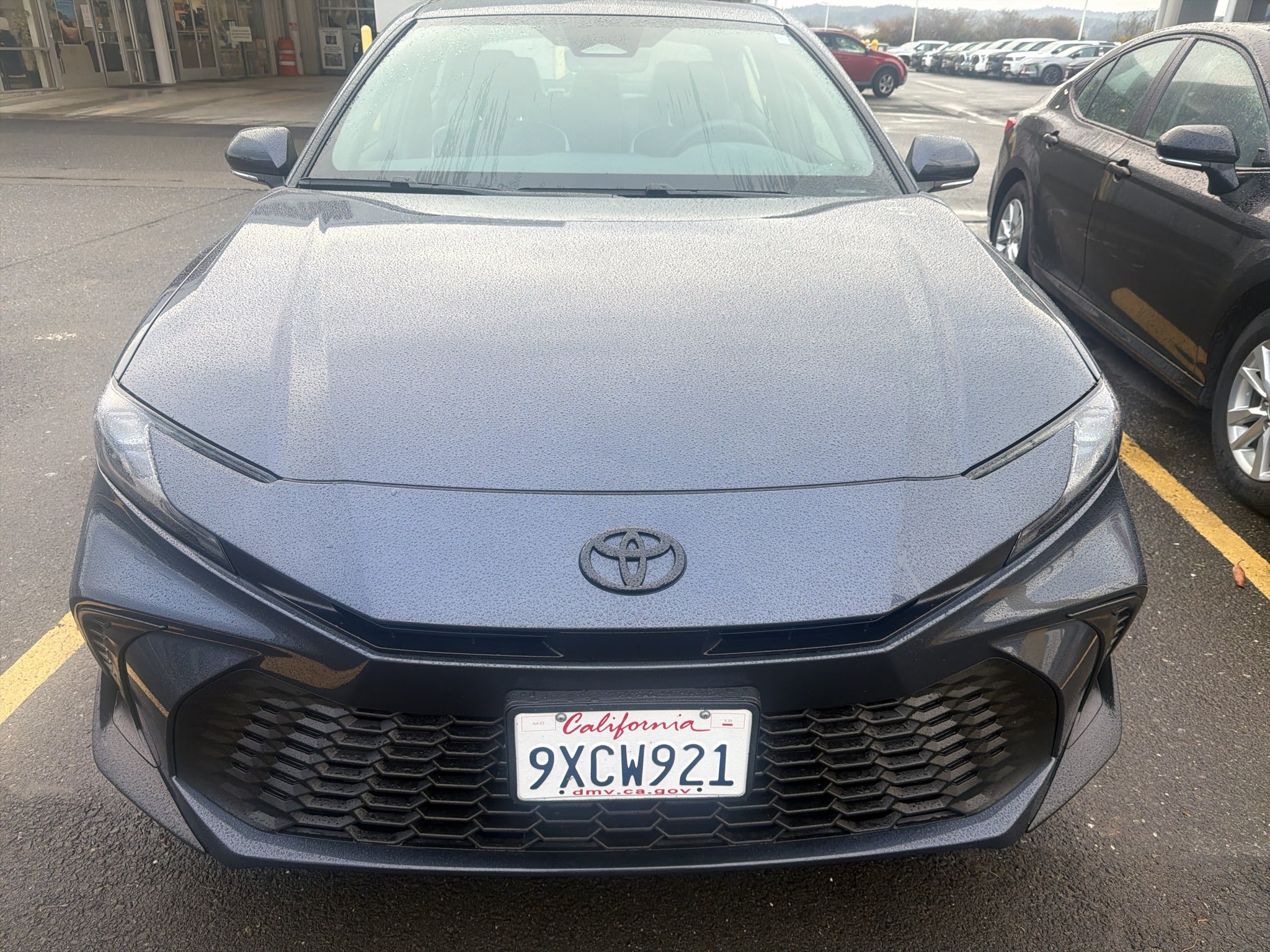 2026 Toyota Camry Hybrid SE