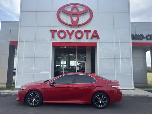 2020 Toyota CAMRY SE