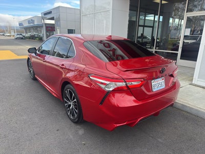 2020 Toyota CAMRY SE