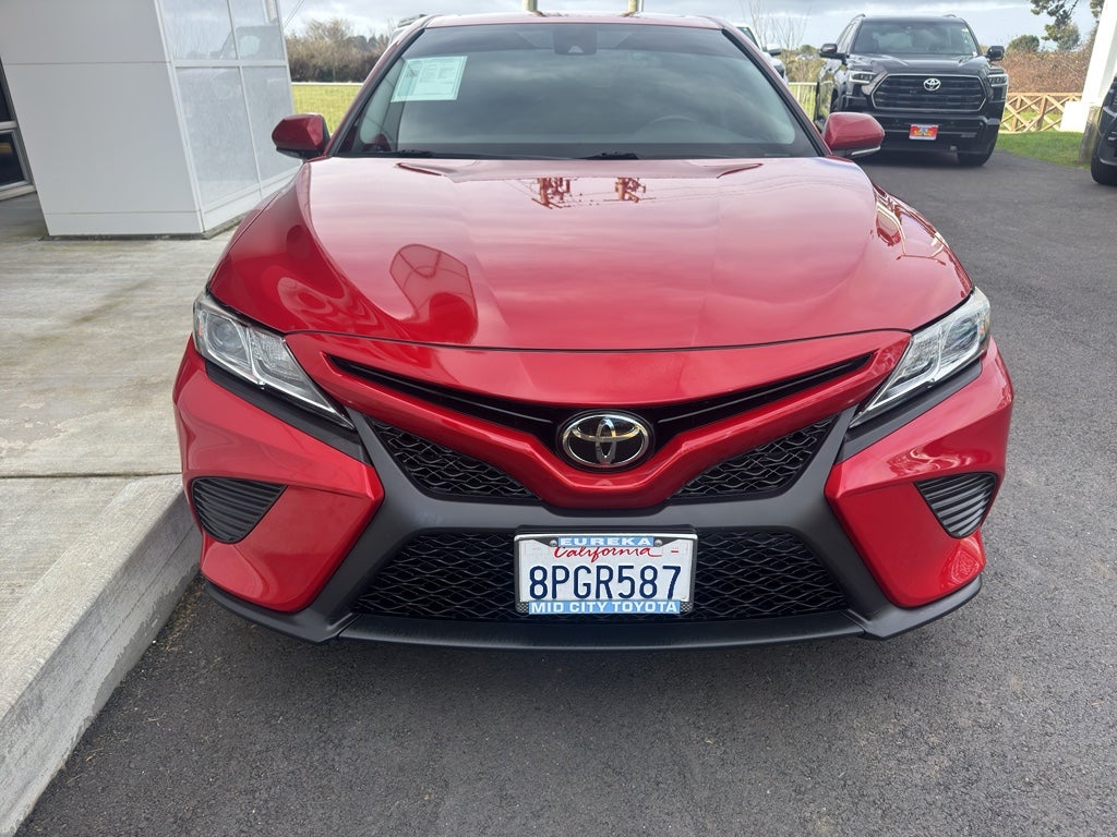2020 Toyota CAMRY SE