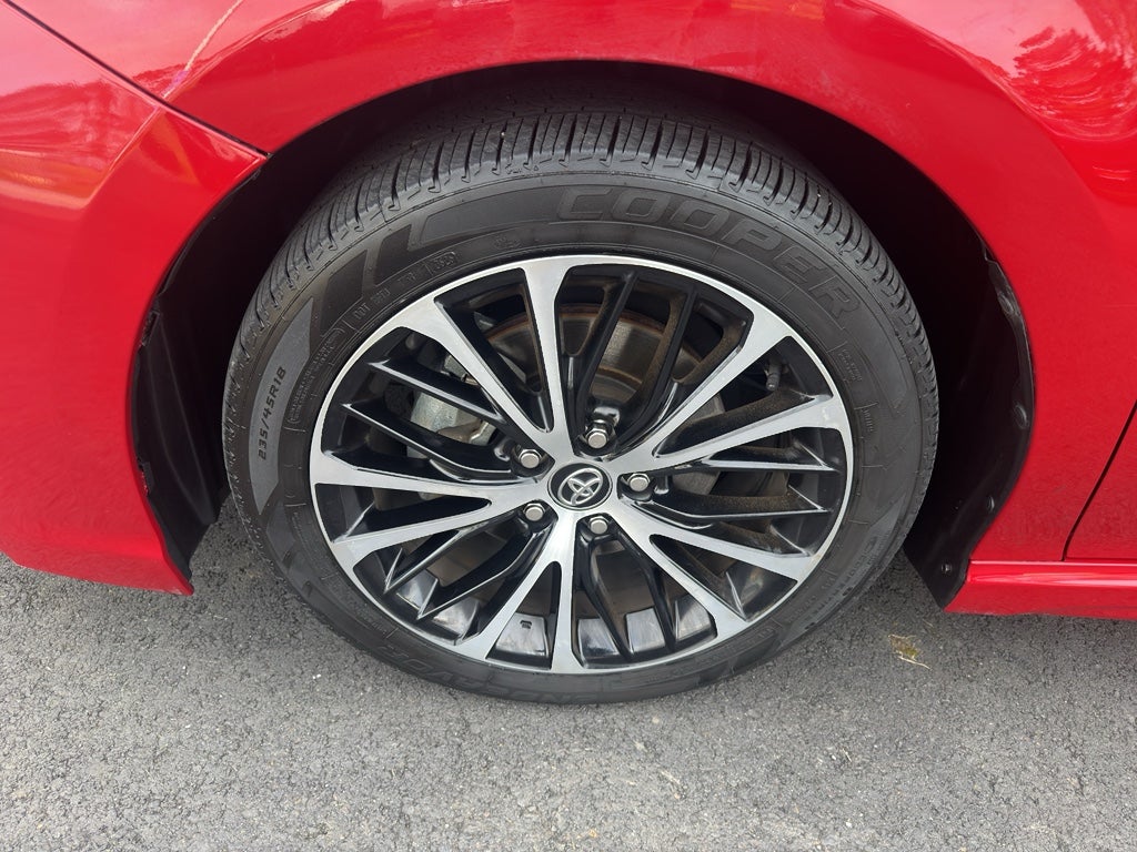 2020 Toyota CAMRY SE