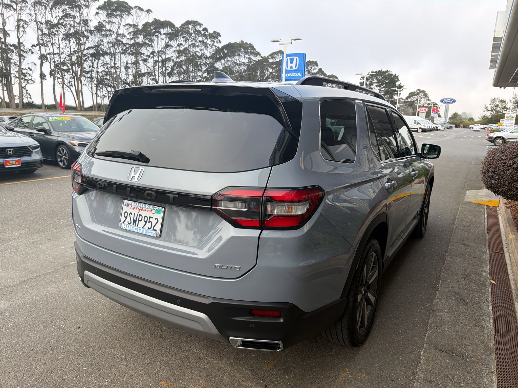 2025 Honda Pilot Elite