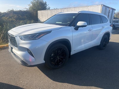 2025 Toyota Highlander Hybrid Hybrid Platinum
