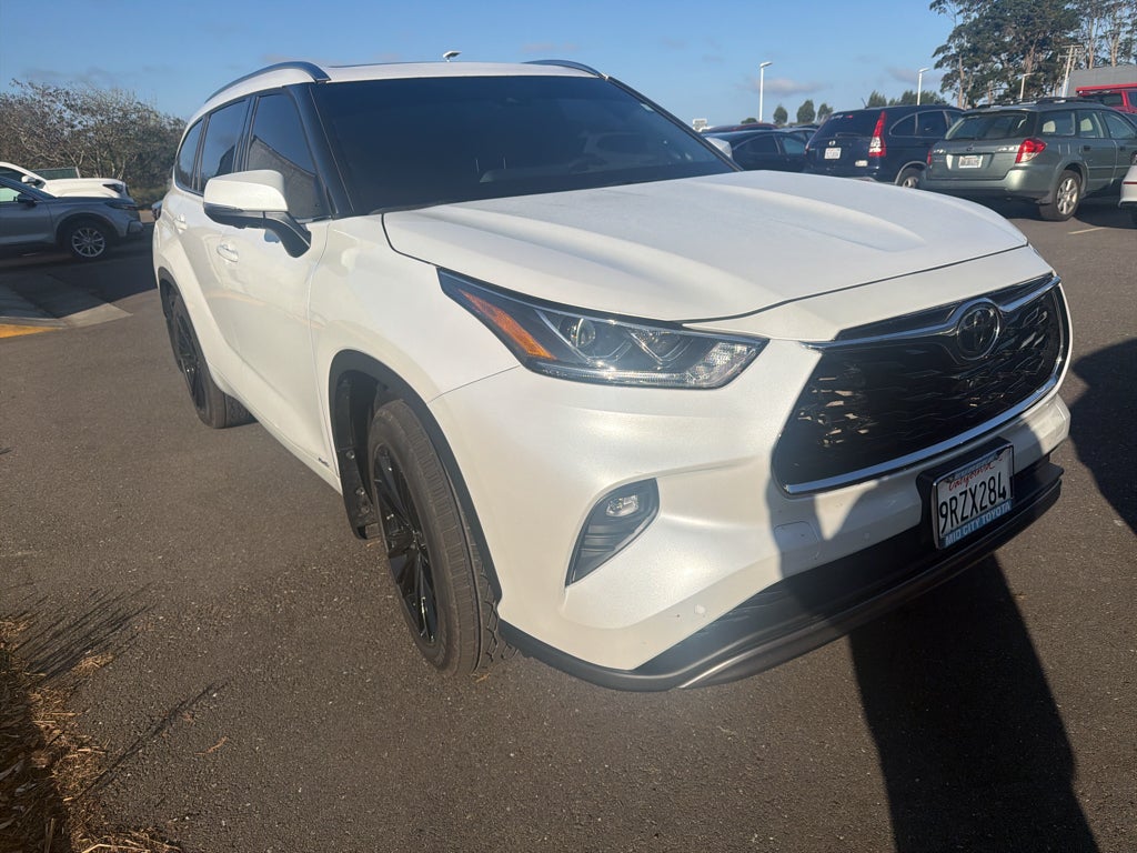 2025 Toyota Highlander Hybrid Hybrid Platinum