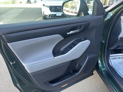 2023 Toyota HIGHLANDER HYBRD Hybrid XLE