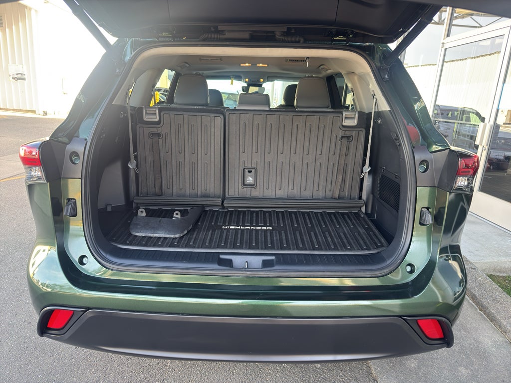 2023 Toyota HIGHLANDER HYBRD Hybrid XLE