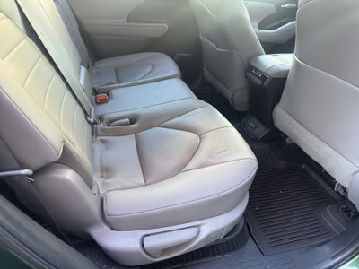 2023 Toyota HIGHLANDER HYBRD Hybrid XLE