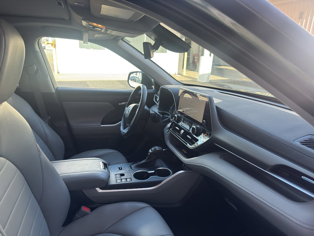 2023 Toyota HIGHLANDER HYBRD Hybrid XLE