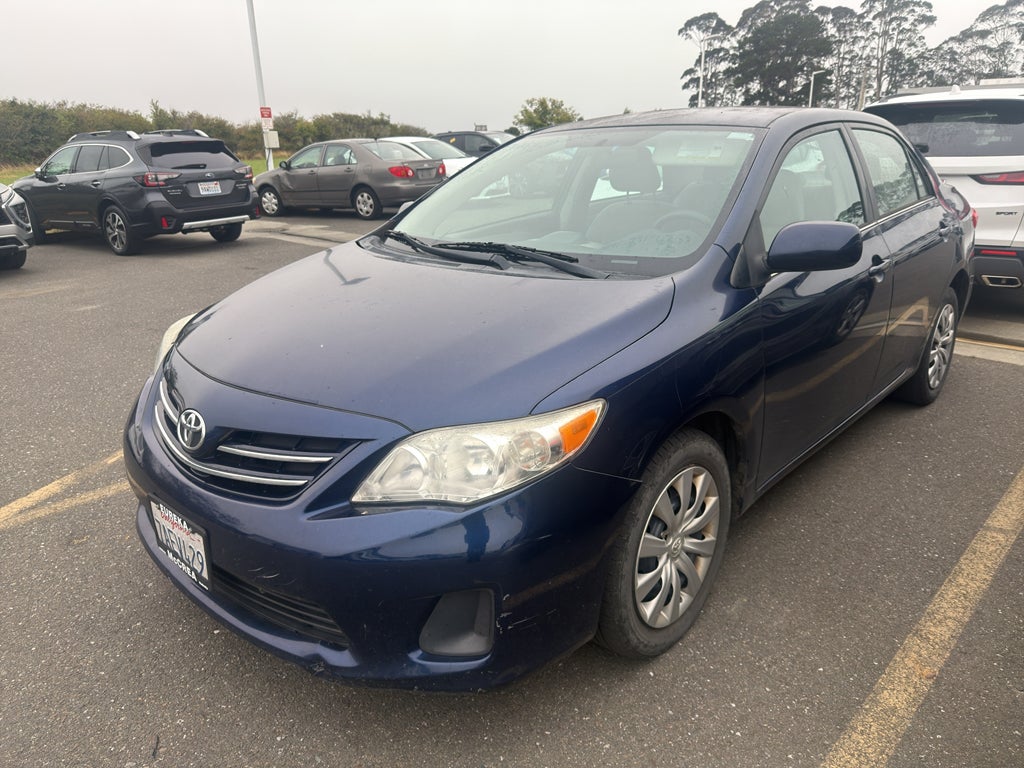 2013 Toyota COROLLA LE