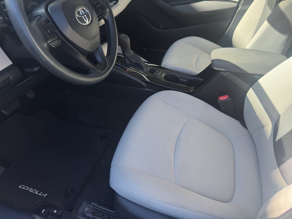2021 Toyota COROLLA LE