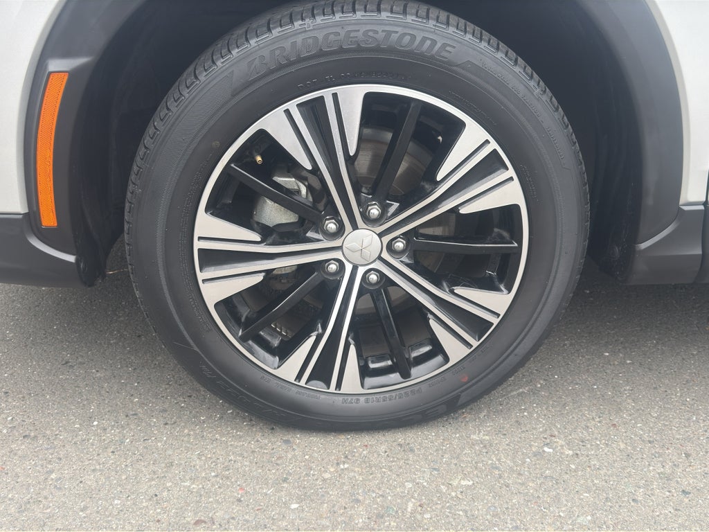 2022 Mitsubishi Eclipse Cross SE Special Edition