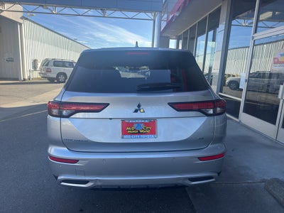 2024 Mitsubishi Outlander SE Black Edition