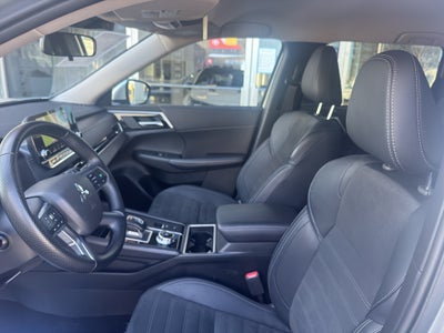 2024 Mitsubishi Outlander SE Black Edition