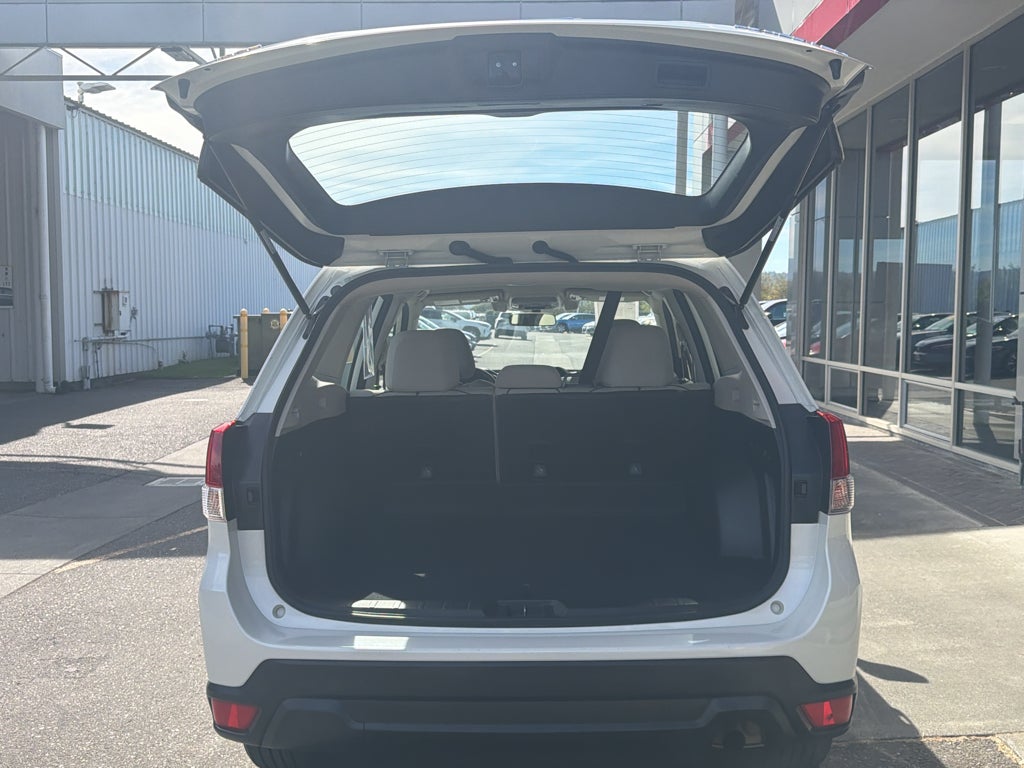 2021 Subaru Forester Base - Photo 12