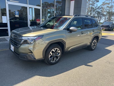 2025 Subaru Forester Premium