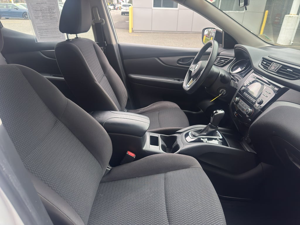 2018 Nissan Rogue Sport S