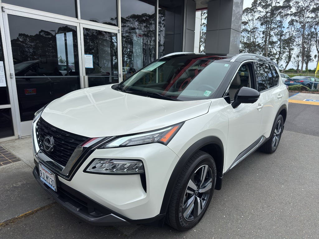 2023 Nissan Rogue SL
