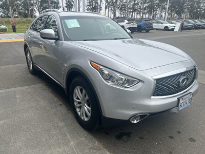 2017 INFINITI QX70 Base