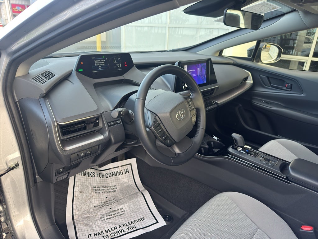 2024 Toyota PRIUS LE