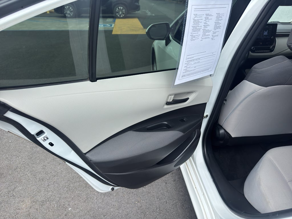 2022 Toyota COROLLA LE