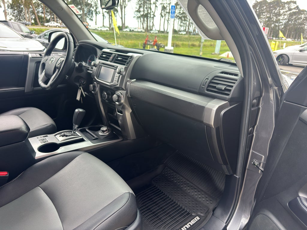 2018 Toyota 4RUNNER SR5 Premium