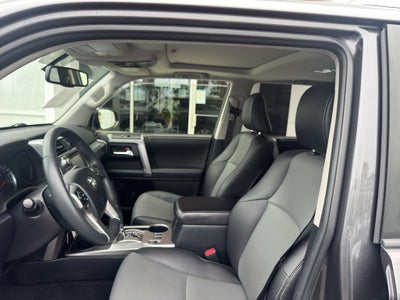 2018 Toyota 4RUNNER SR5 Premium