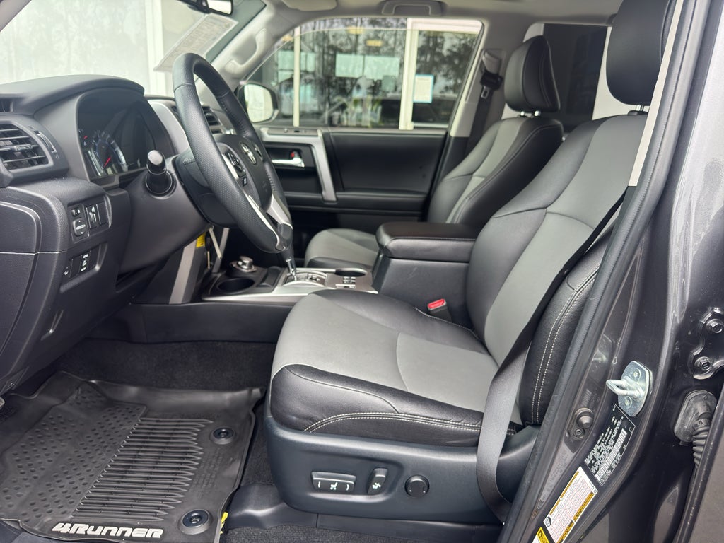2018 Toyota 4RUNNER SR5 Premium