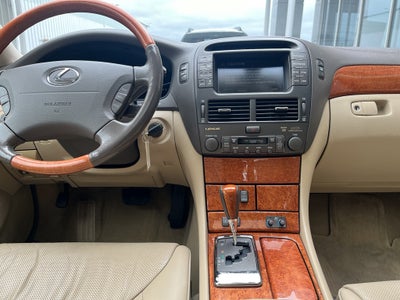 2005 Lexus LS 430 Base