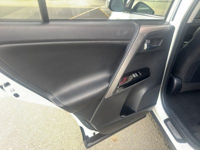 2016 Toyota RAV4 HYBRID Limited