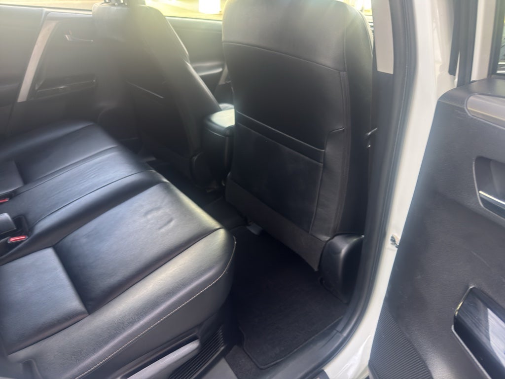 2016 Toyota RAV4 HYBRID Limited