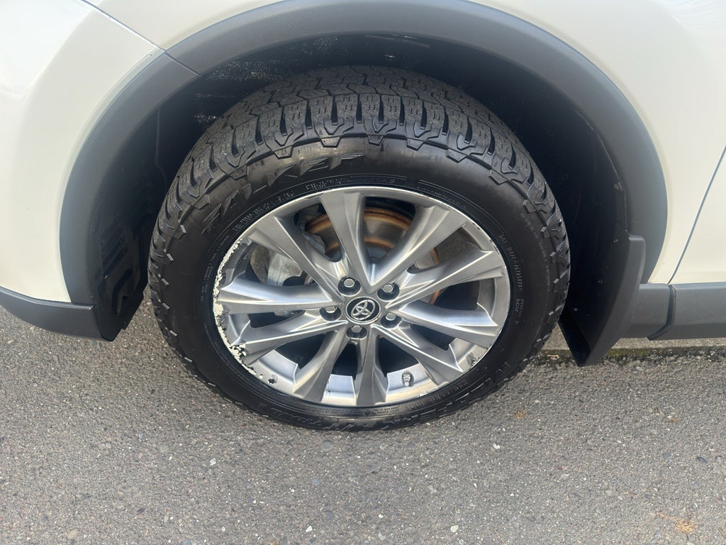 2016 Toyota RAV4 HYBRID Limited