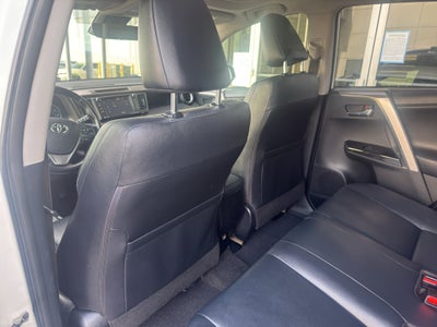 2016 Toyota RAV4 HYBRID Limited