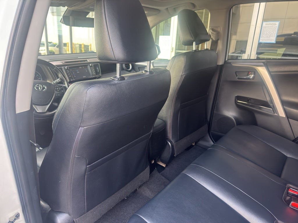 2016 Toyota RAV4 HYBRID Limited