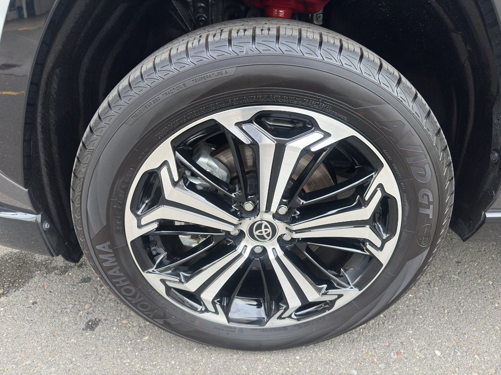 2025 Toyota RAV4 XSE AWD XSE